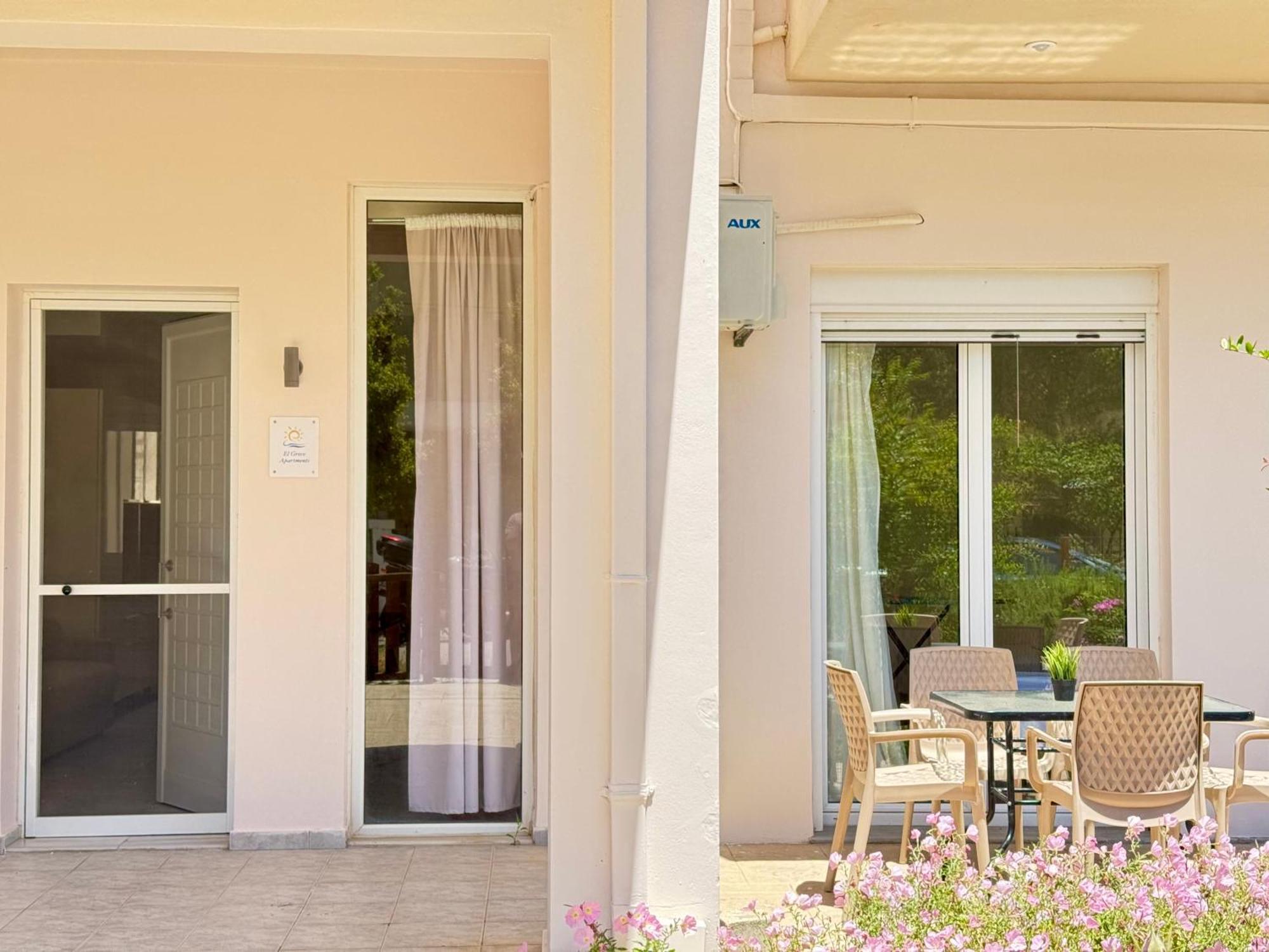 Spacious & Cozy Apartment, With Big Yard, In Kos Экстерьер фото